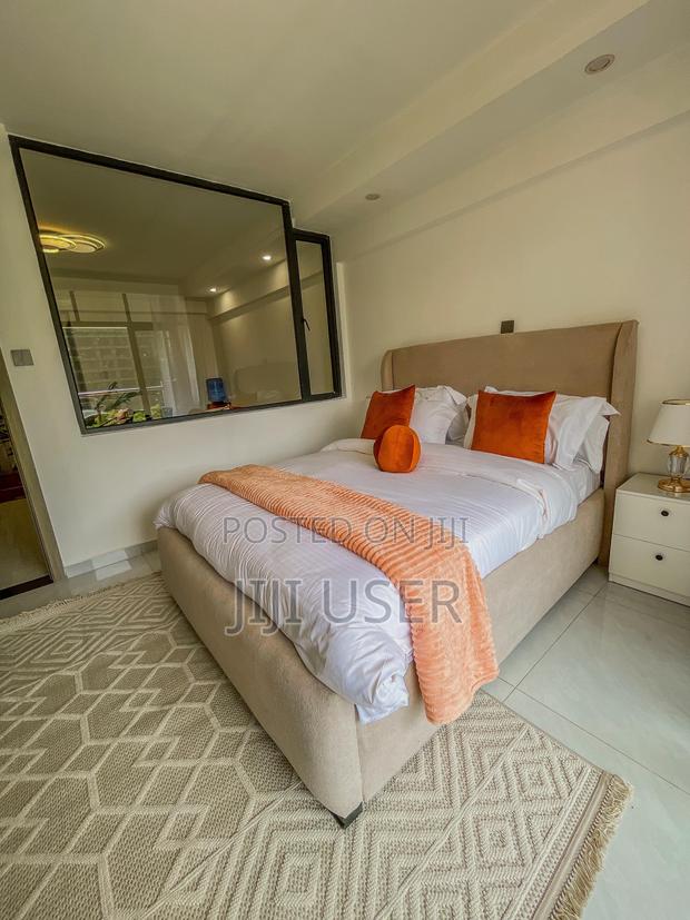 Airbnb 1 Bedroom in Westlands - thumbnail 2
