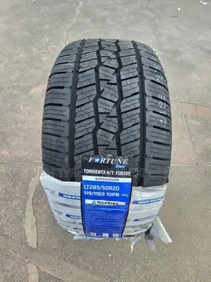 285 /50 R20 Fortune Tyres,(All Terrein)