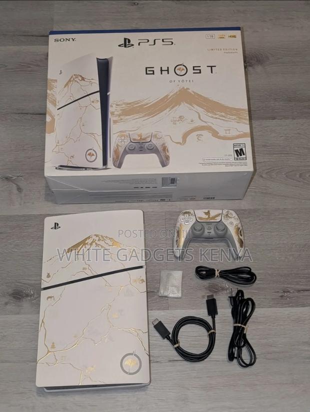 Ps5 Slim Disk Ghost of Yutei Edition Limited - thumbnail 3