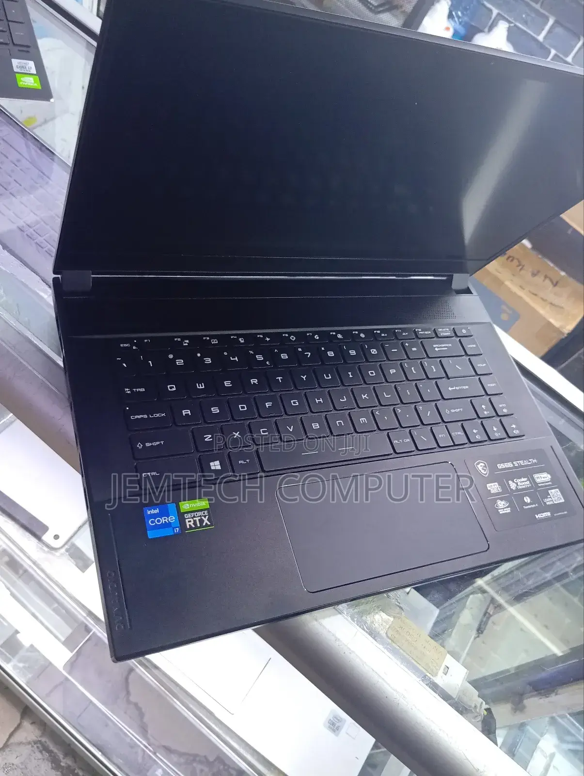 Laptop MSI GS66 Stealth 12UHS 32GB Intel Core i7 SSD 512GB