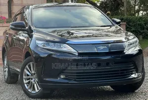 Toyota Harrier 2.0 2019 Black