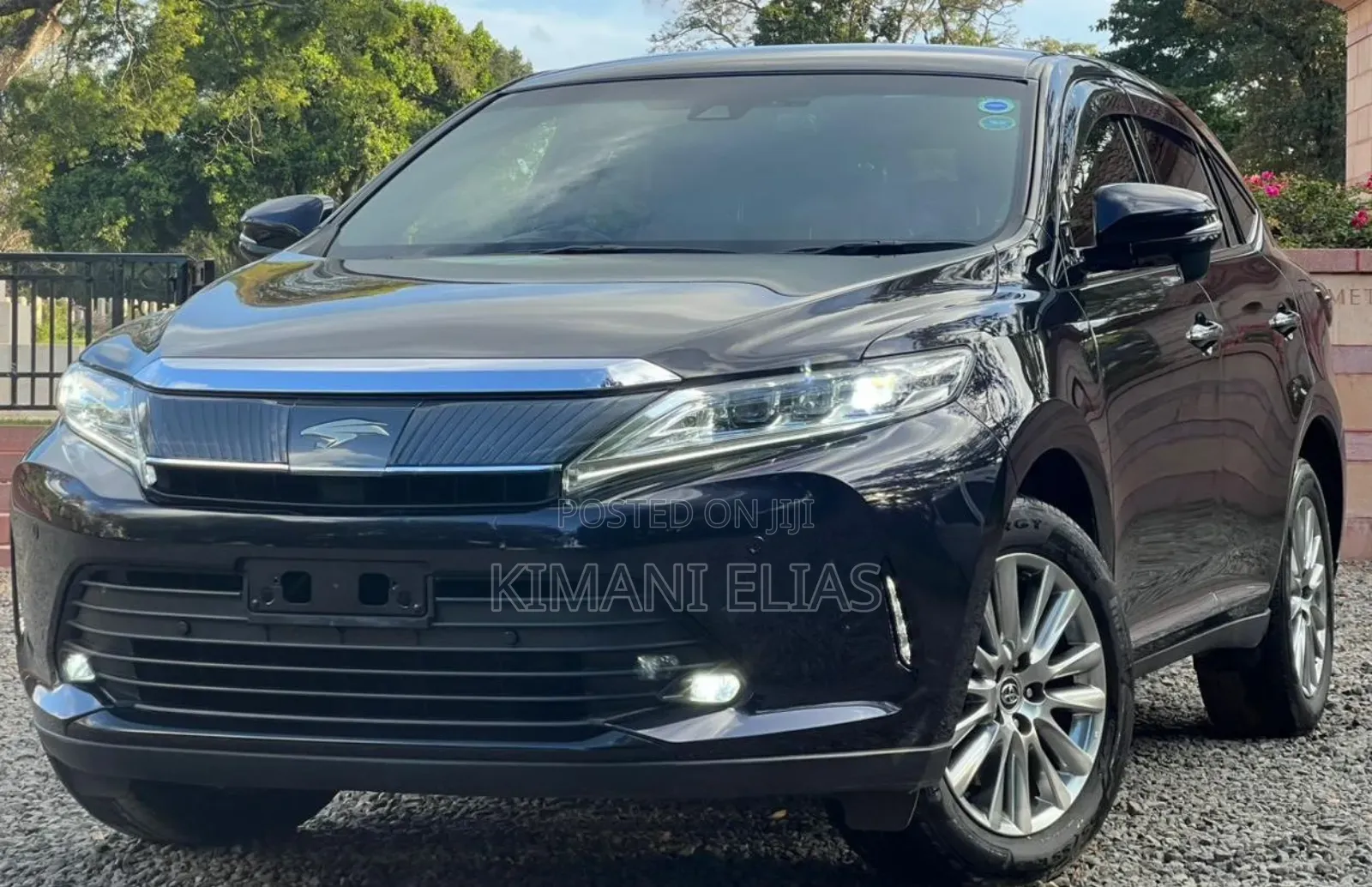 Toyota Harrier 2.0 2019 Black