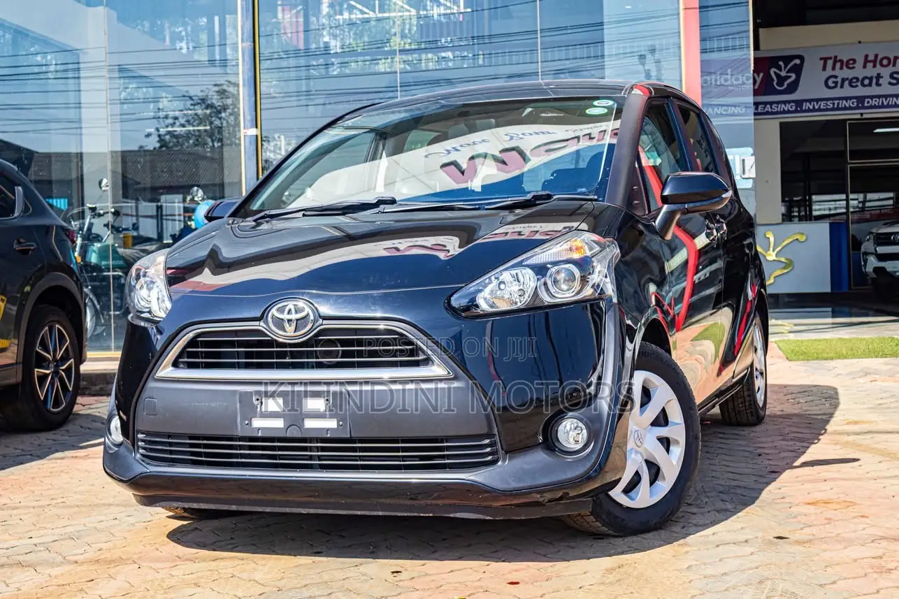 Toyota Sienta 2019 Black