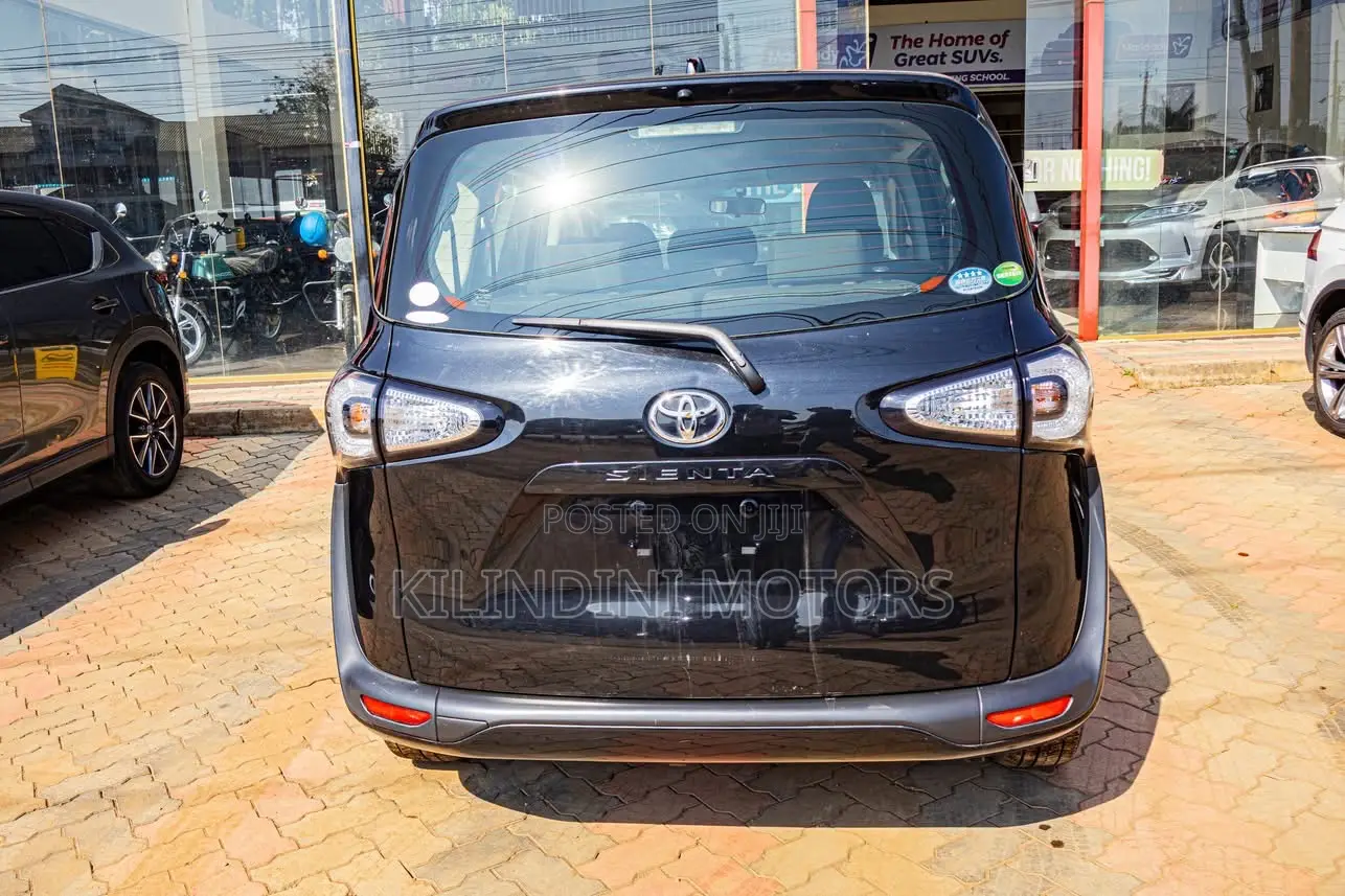 Toyota Sienta 2019 Black