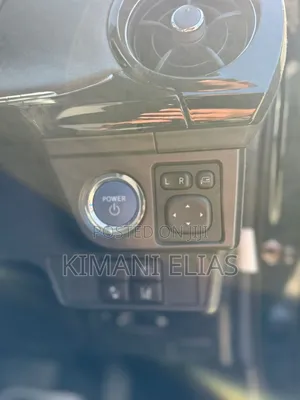 Toyota Axio 1.5 Hybrid 2WD 2019 Blue