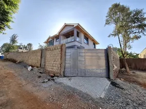 4bdrm Maisonette in Uthiru for rent