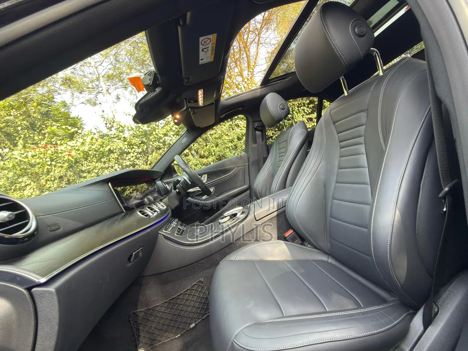 Mercedes-Benz E200 2020 Black