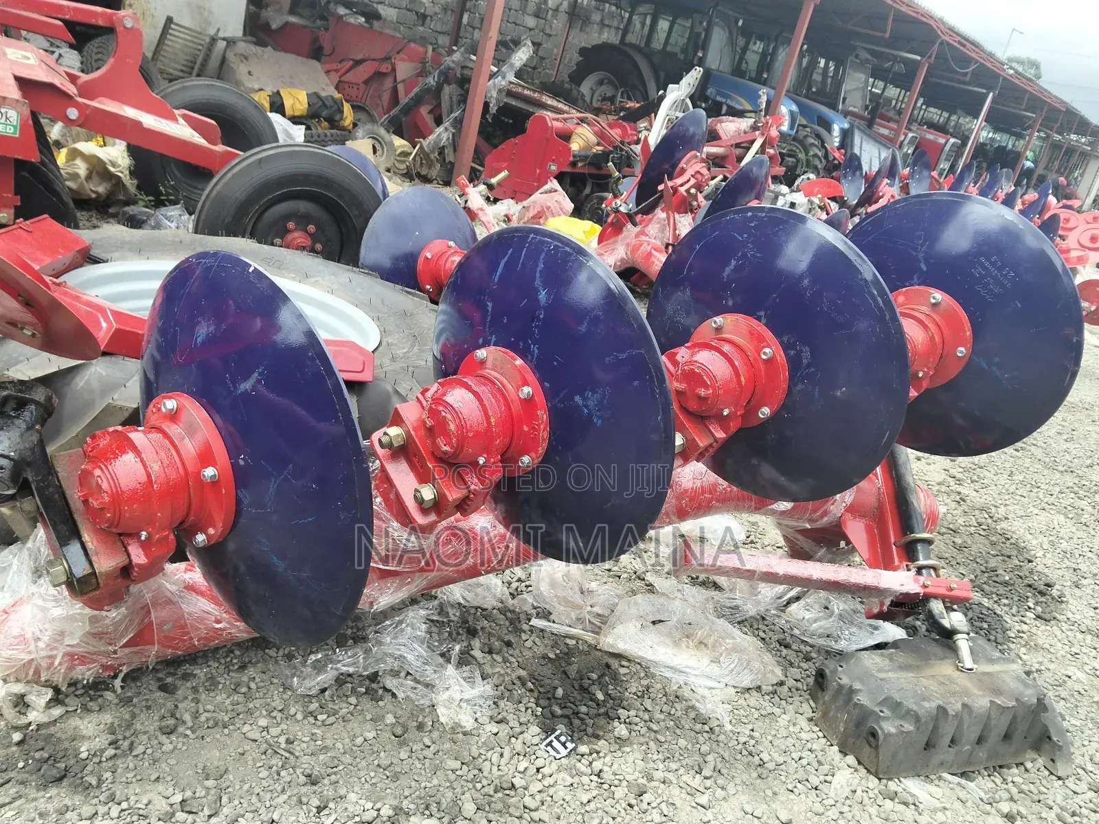 Brand New Mf 4 Discs Ploughs