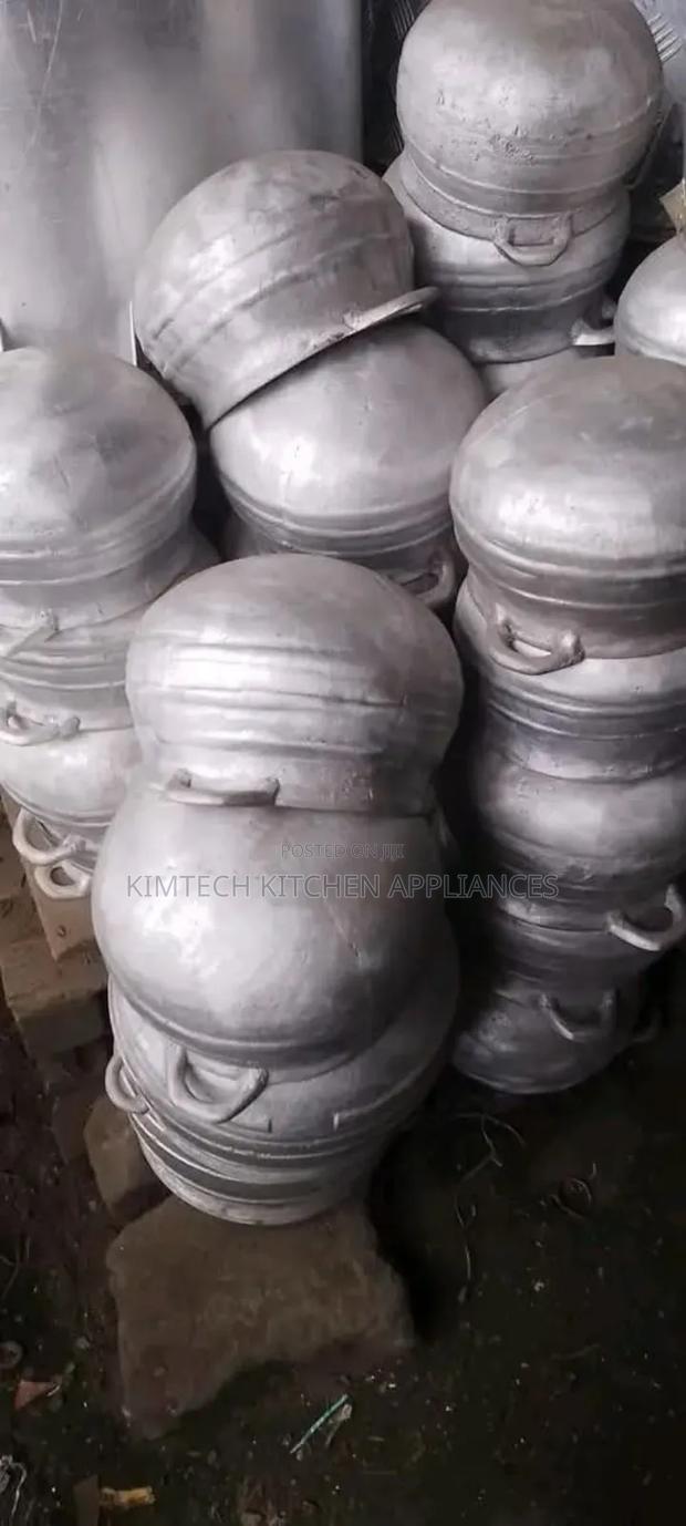 Strong Metallic Iron Pots - main view