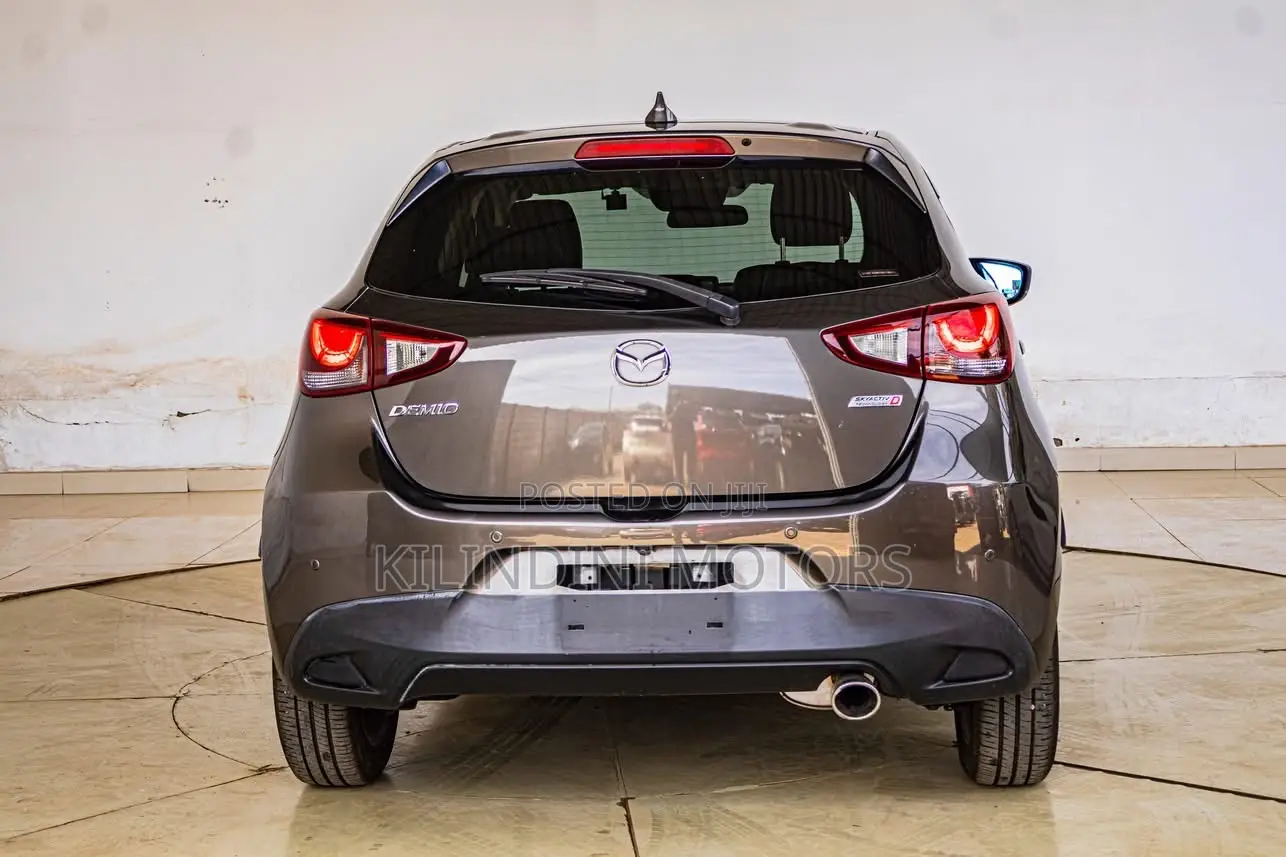 Mazda Demio 2019 Gray