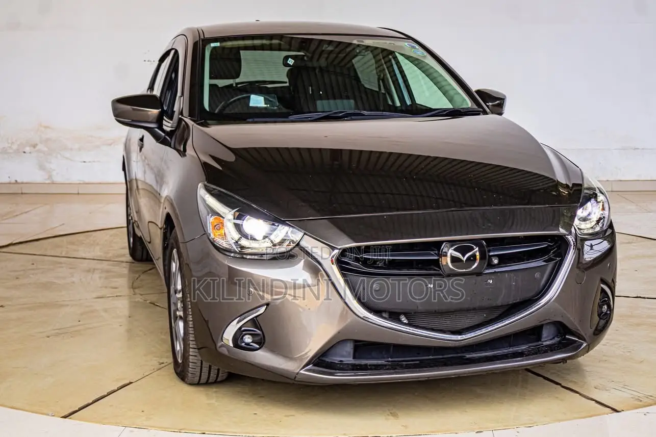 Mazda Demio 2019 Gray