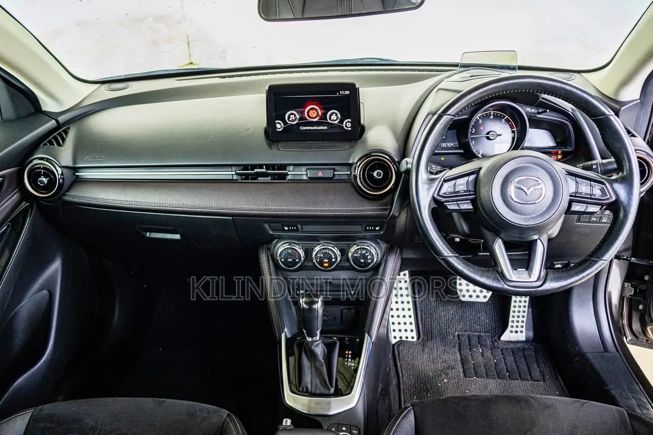 Mazda Demio 2019 Gray