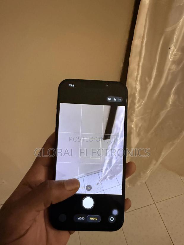 Apple iPhone 14 Plus 128 GB Black - main view