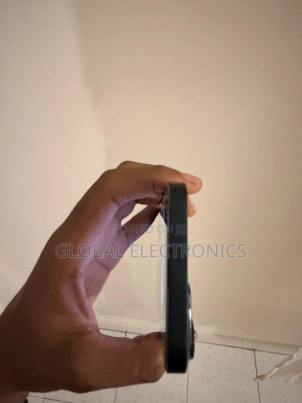 Apple iPhone 14 Plus 128 GB Black - thumbnail 7