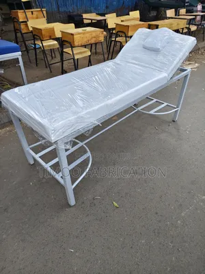 Massage Bed With Whole and Adjustable Head