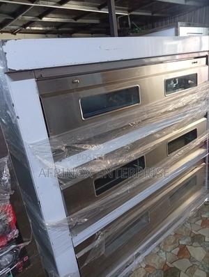 Electric Commercial 3 Deck, Nine Trays Oven - thumbnail 2