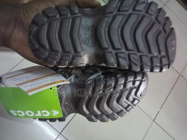 Kids Crocband Off-Road Crocs, C8 . - thumbnail 7