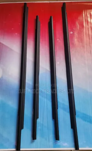 Weather Strips Ist 2008 Black
