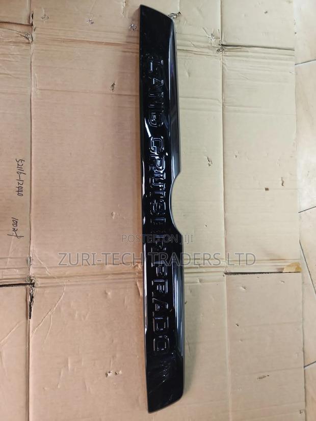 Boot Handle Prado 2010/2014/2018 Model Available - main view
