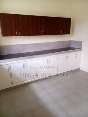 5bdrm Maisonette in Runda for sale