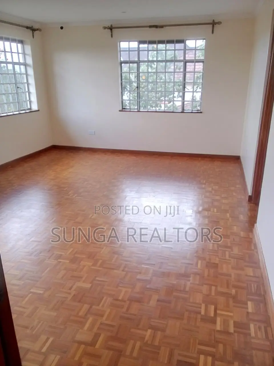 5bdrm Maisonette in Runda for sale
