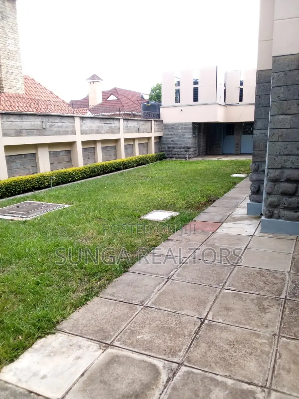 5bdrm Maisonette in Runda for sale