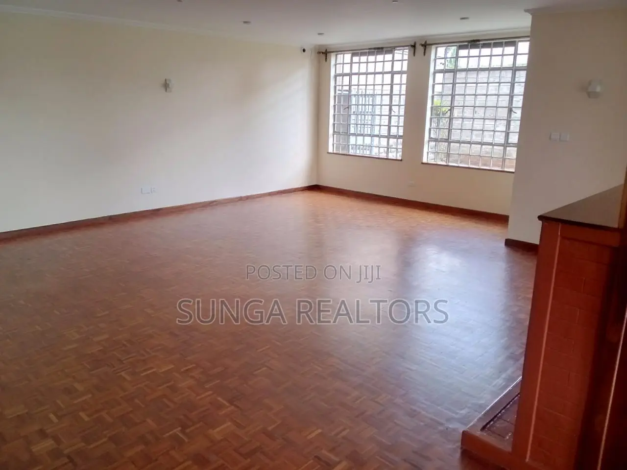 5bdrm Maisonette in Runda for sale