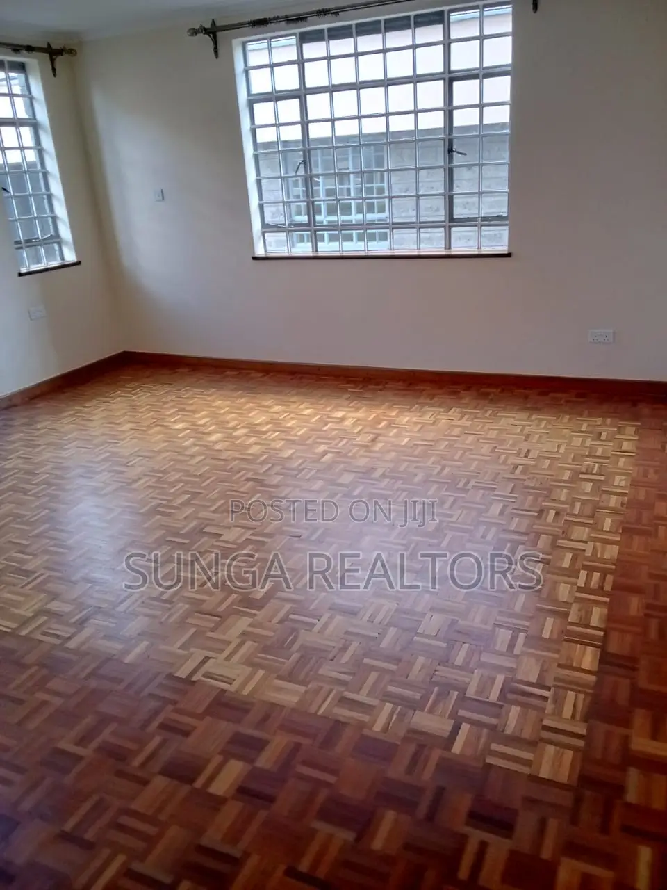 5bdrm Maisonette in Runda for sale