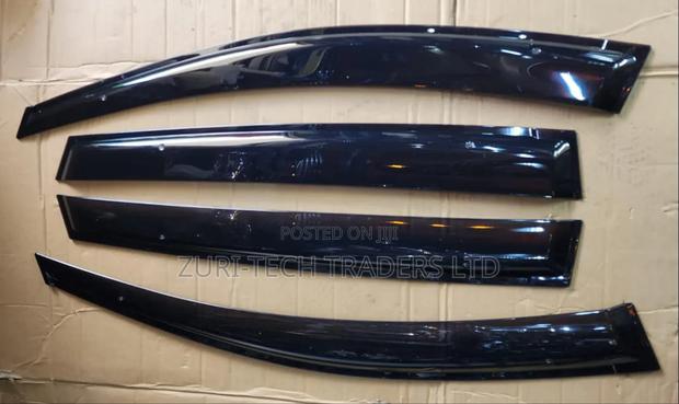 Windbreaker Rav4 2015 - main view