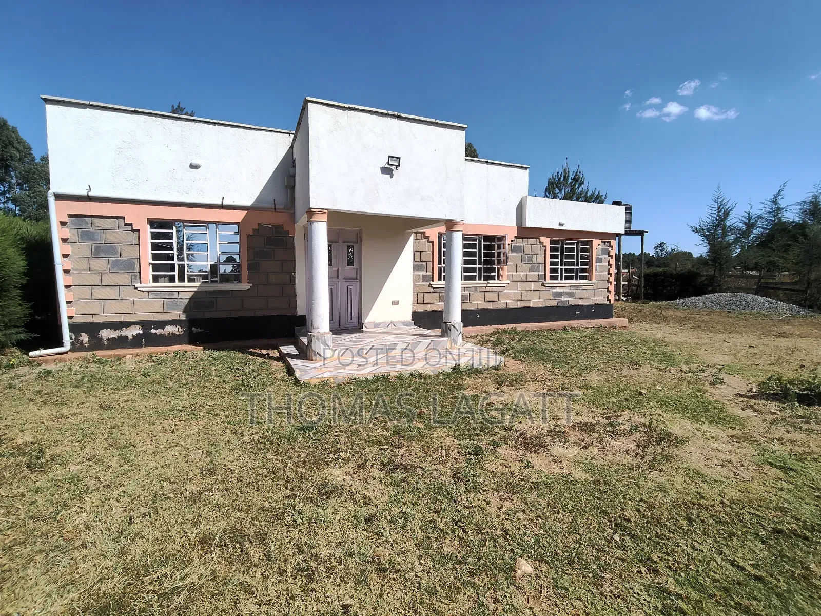 3bdrm Bungalow in Outspan Kiambaa, Eldoret CBD for sale