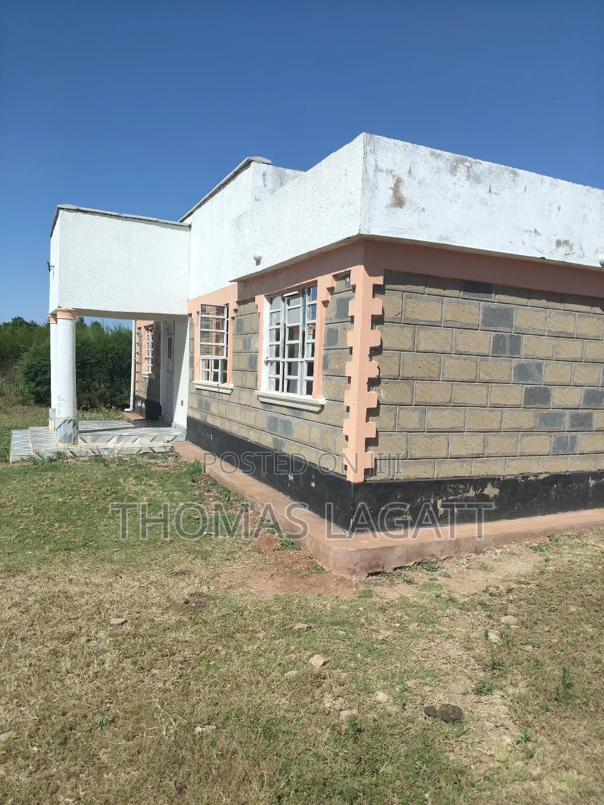 3bdrm Bungalow in Outspan Kiambaa, Eldoret CBD for sale