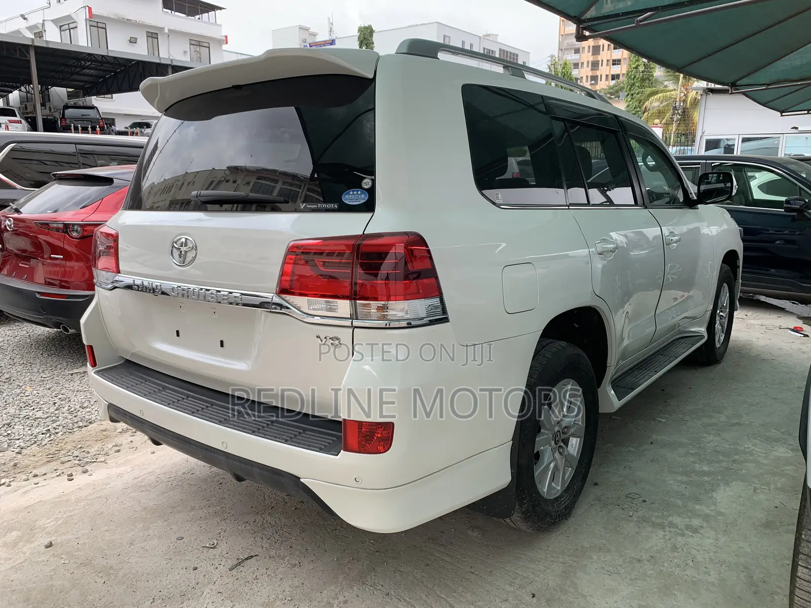 Toyota Land Cruiser 4.5 V8 TD 2018 White