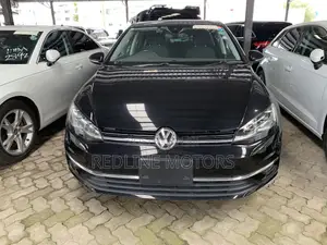 Volkswagen Golf TSI S FWD 2018 Black