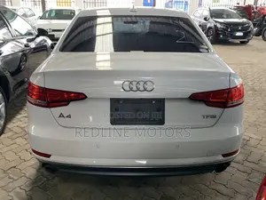 Audi A4 2.0T Tech Premium AWD quattro 2018 White