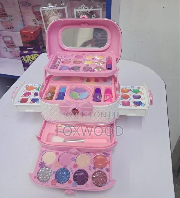 Kids Makeup Set - thumbnail 3