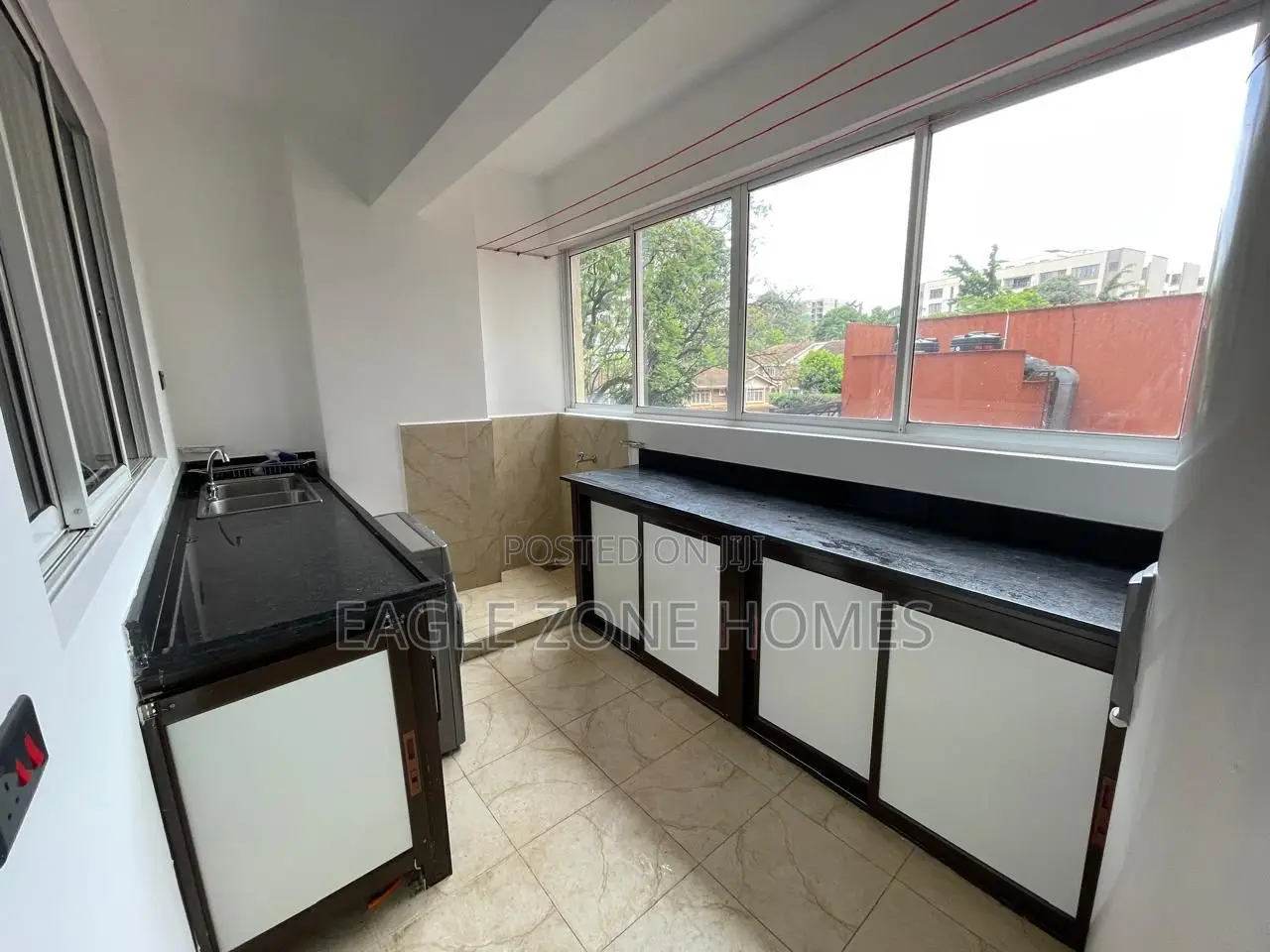 4bdrm Apartment in Springvalley for sale