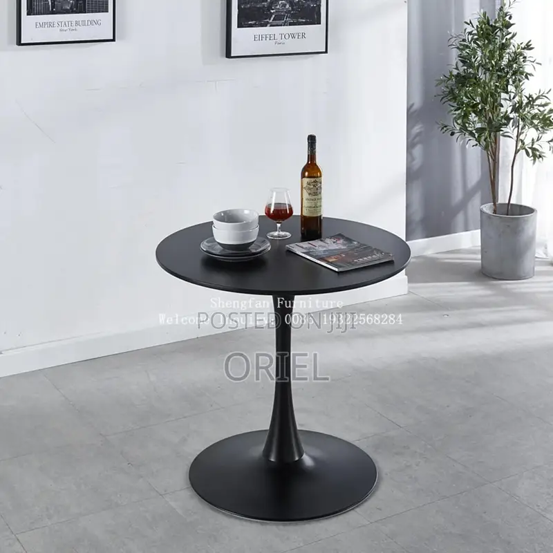 Dining Table : Modern Round Tulip Dining Table