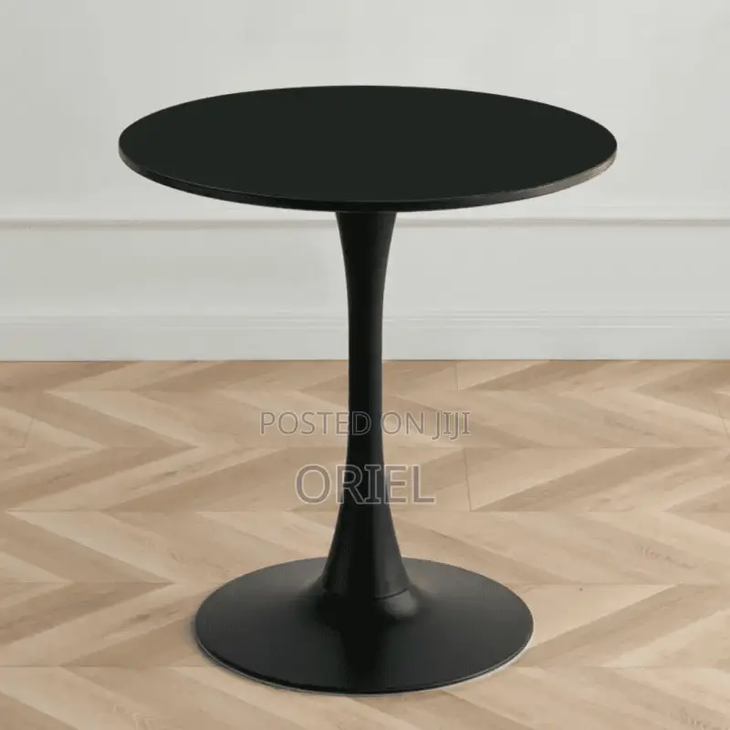 Dining Table : Modern Round Tulip Dining Table