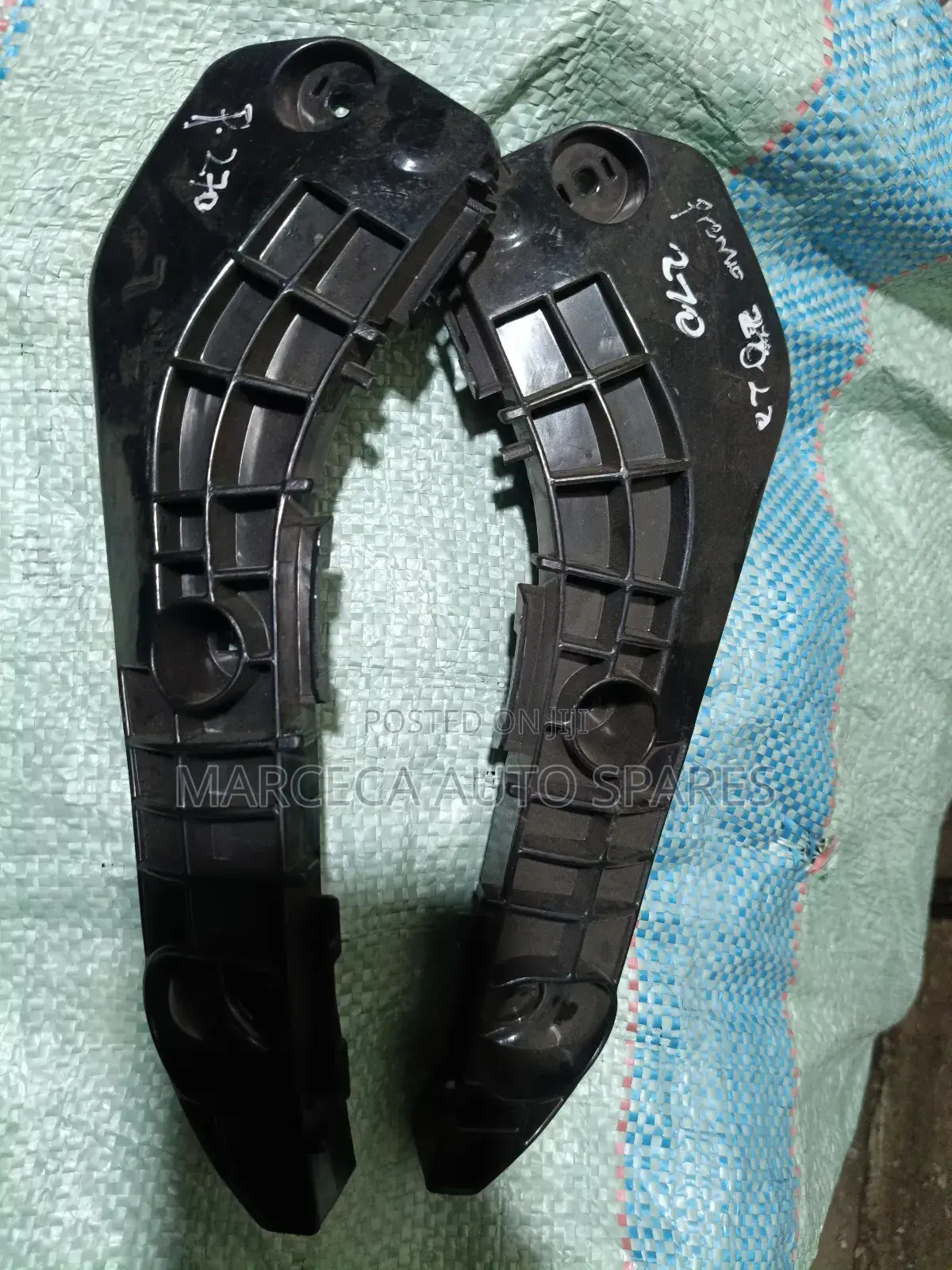 Bumper Slides Premio/ Allion 270