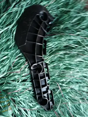 Bumper Slides Fielder Axio 141