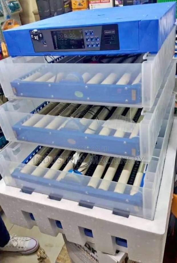 Incubator Automatic 256eggs - main view