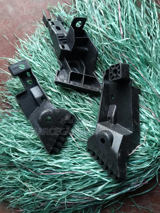 Bumper Slides Grill Bracket Honda Vezel