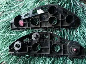 Bumper Slides Lexus 350.