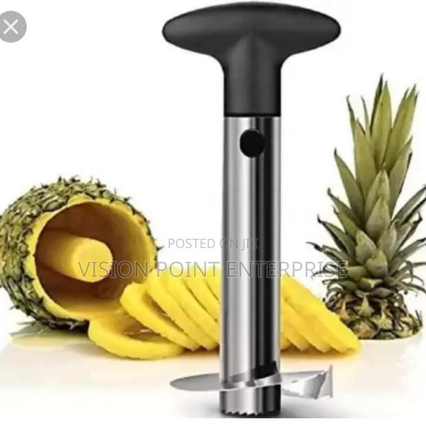 *Pineapple Peeler*Pineapple Peeler