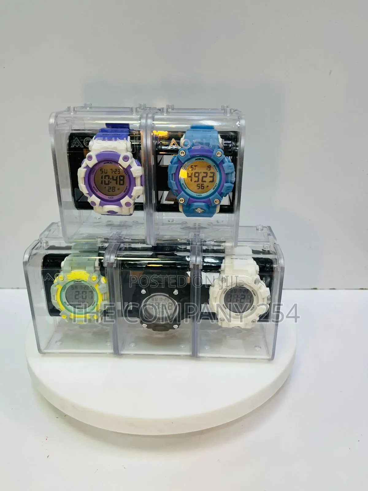 Quality Unisex Casual Sport All Age Watch With Timer Come With Acase