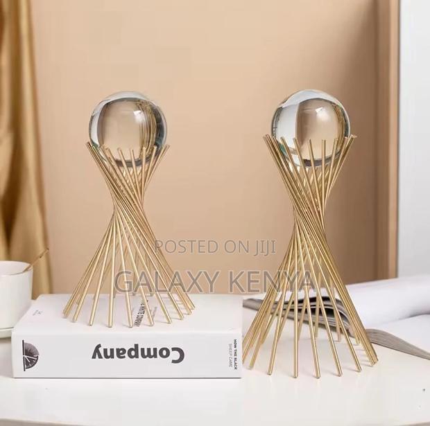 European Luxury Creative Crystal Ball With Stand Centre Piece - thumbnail 3