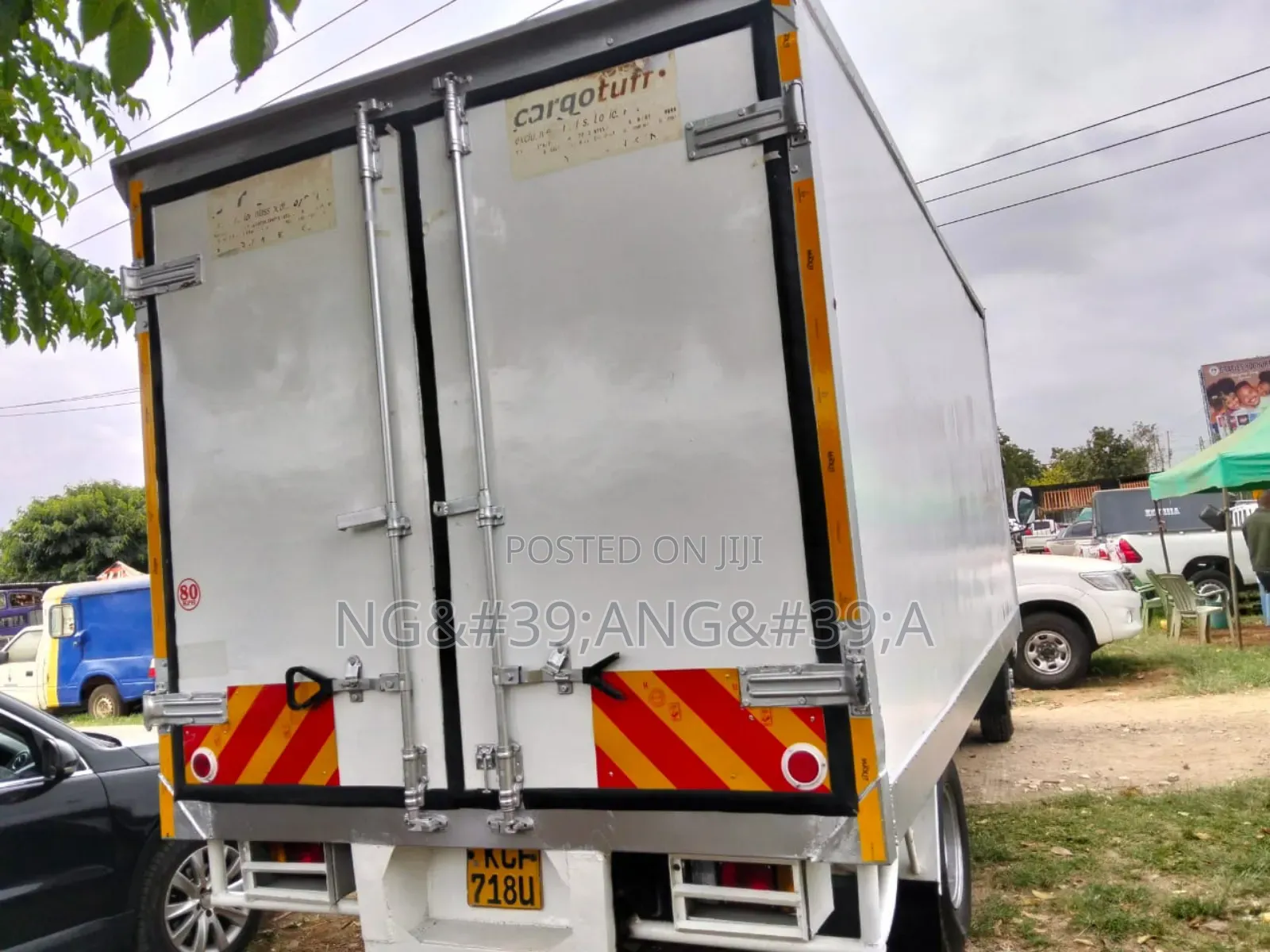 Mitsubishi Canter Truck