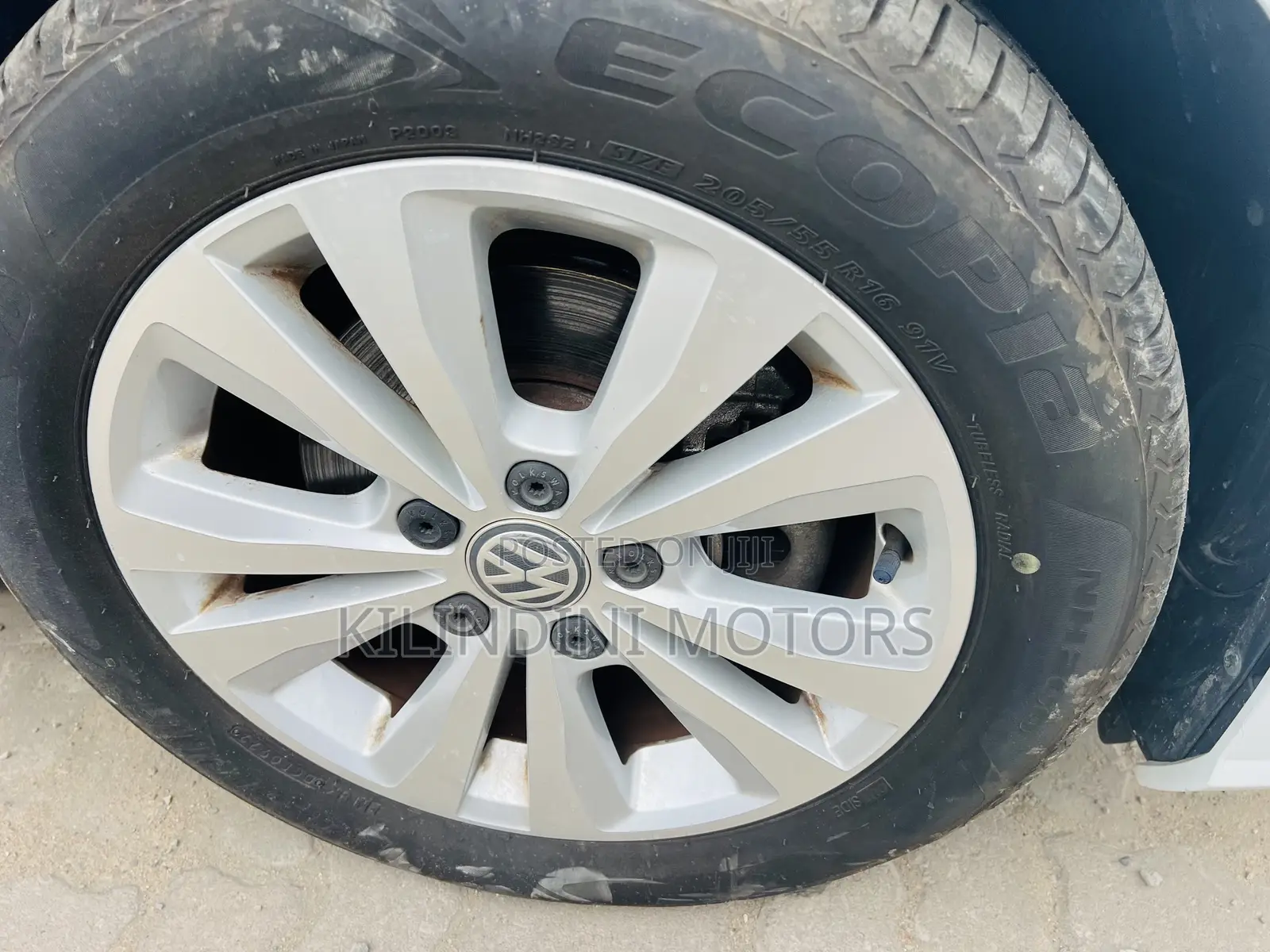 Volkswagen Golf 2019 White