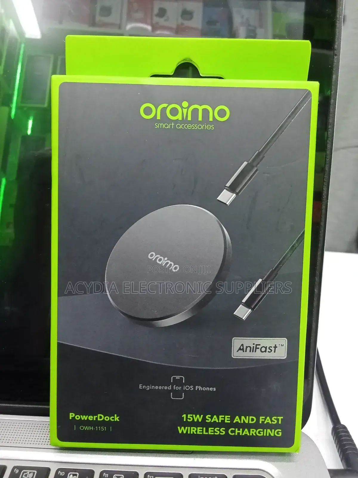 Oraimo Powerdock 15w Safe and Fast Wireless Charging Charger