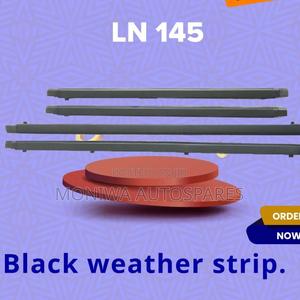 Black Weather Strip Hilux Millenium Ln 145 - thumbnail 2